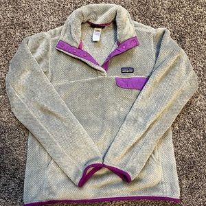 Women’s size small Patigona button up quarter zip